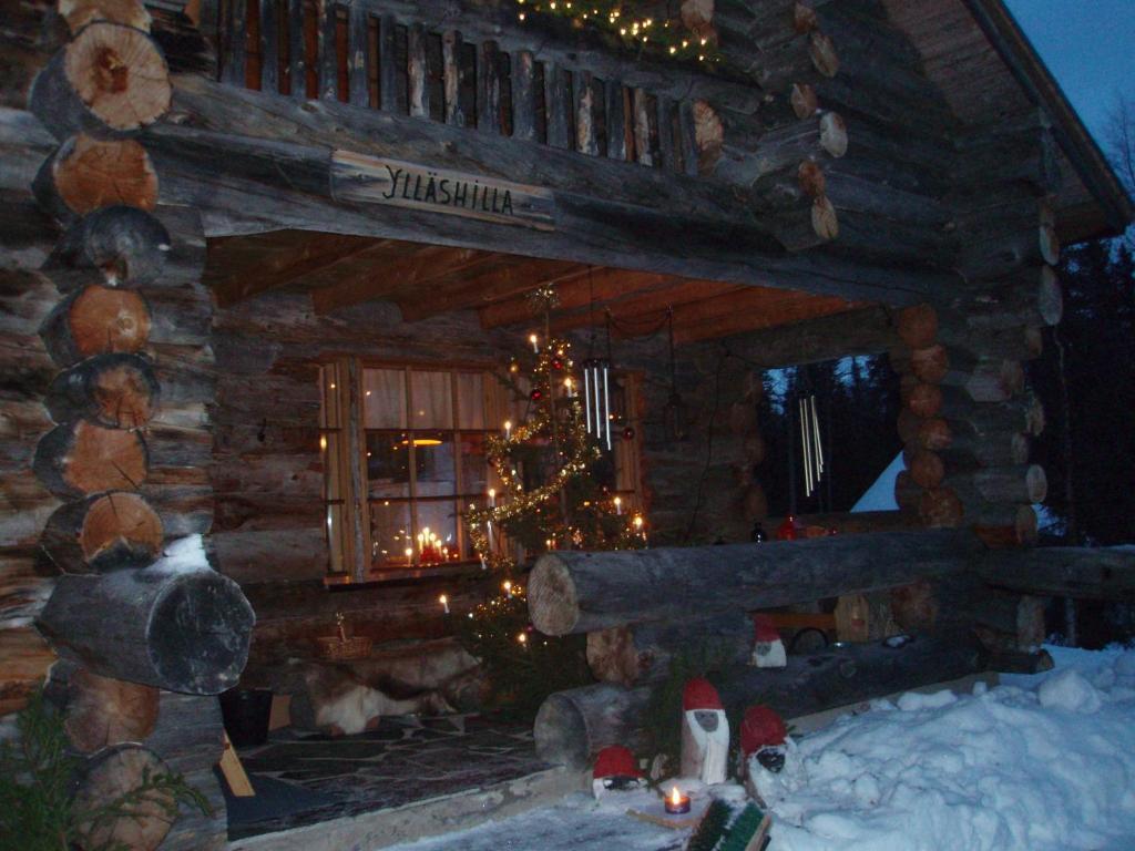 Yllaeshilla Cottage Äkäslompolo Habitación foto